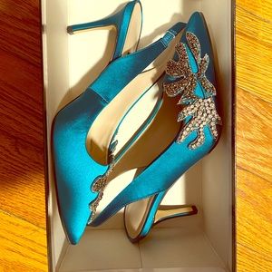 Heels size 5.5 (NWT$129)